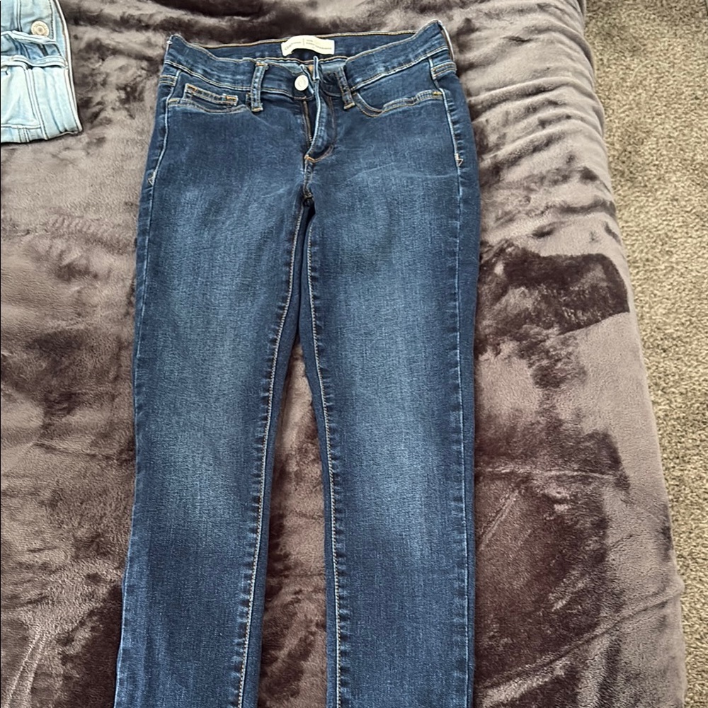 GAP Women's Dark Blue Skinny Jeans
